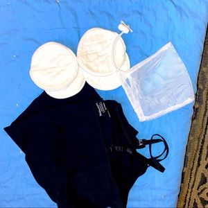 Black Nursing Cami & 4 Washable Breast Pads with Laundry Bag